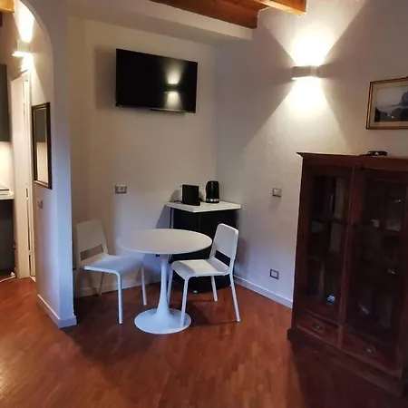 Bilocale In Corte Ristrutturata *